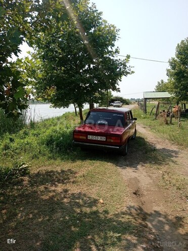LADA (VAZ) 2107 1993, 200,000 km - 1.6 л - Samux