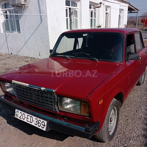 LADA (VAZ) 2107 1993, 200,000 km - 1.6 л - Samux