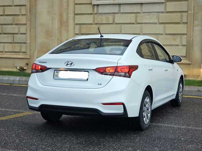 Hyundai Accent 2019, 132,000 km - 1.6 л - Bakı