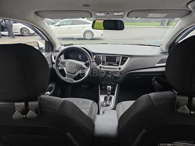 Hyundai Accent 2019, 132,000 km - 1.6 л - Bakı