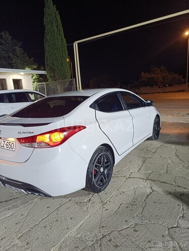 Hyundai Elantra 2011, 230,000 km - 1.8 l - Bakı