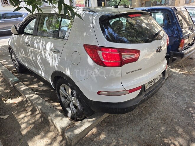 Kia Sportage 2011, 192,000 km - 2.0 л - Bakı