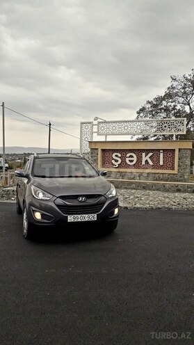 Hyundai Tucson 2009, 280,000 km - 2.0 l - Salyan