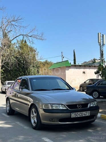 Opel Vectra 1996, 398,000 km - 2.0 l - Sumqayıt