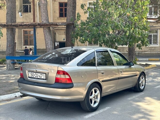 Opel Vectra 1996, 398,000 km - 2.0 l - Sumqayıt