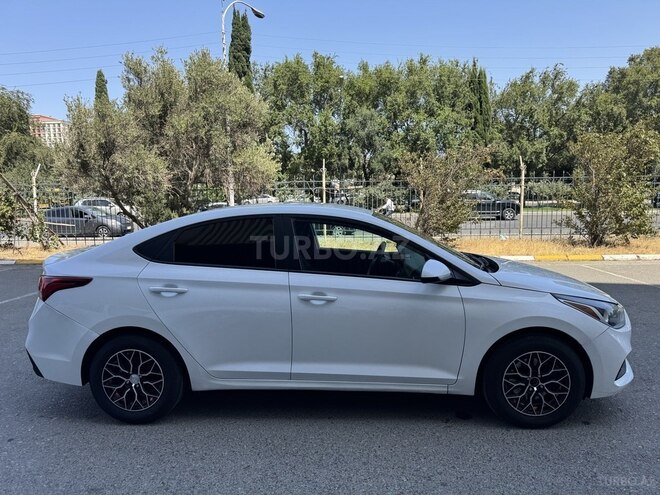 Hyundai Accent 2021, 85,000 km - 1.6 л - Bakı