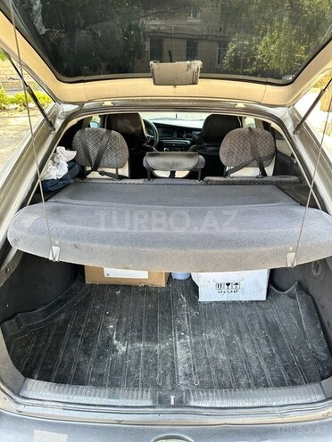 Opel Vectra 1996, 398,000 km - 2.0 l - Sumqayıt