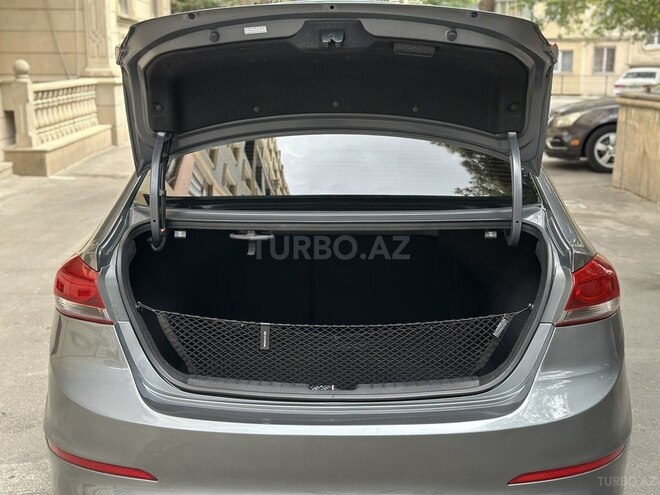 Hyundai Elantra 2016, 65,500 km - 2.0 l - Bakı