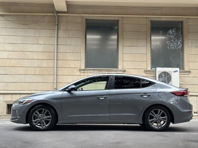 Hyundai Elantra 2016, 65,500 km - 2.0 l - Bakı