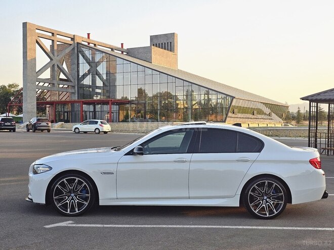 BMW 528 2015, 224,000 km - 2.0 l - Gəncə