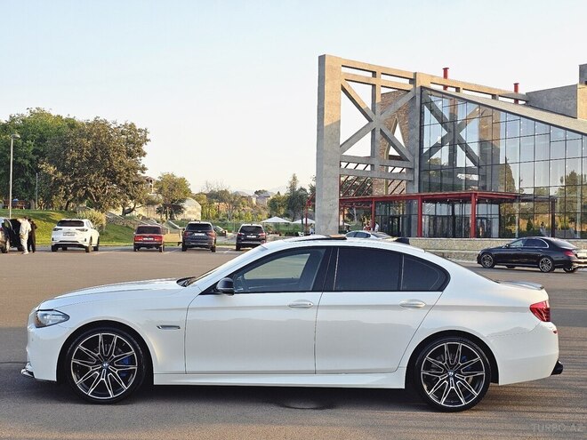 BMW 528 2015, 224,000 km - 2.0 l - Gəncə