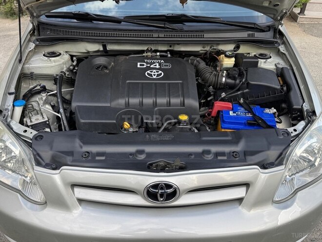 Toyota Corolla 2006, 274,000 km - 1.4 l - Göyçay