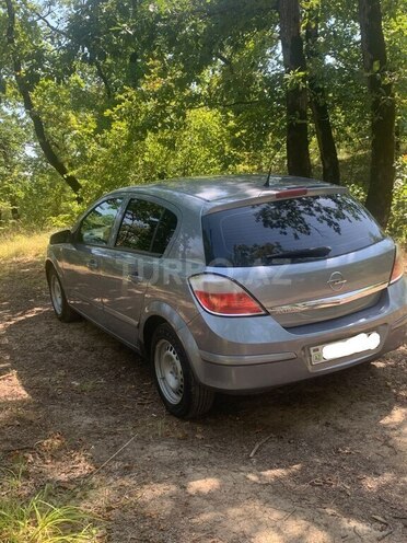 Opel Astra 2006, 246,000 km - 1.4 l - Qusar