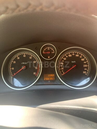 Opel Astra 2006, 246,000 km - 1.4 l - Qusar