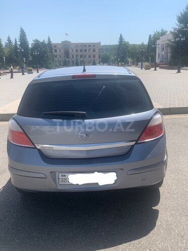 Opel Astra 2006, 246,000 km - 1.4 l - Qusar