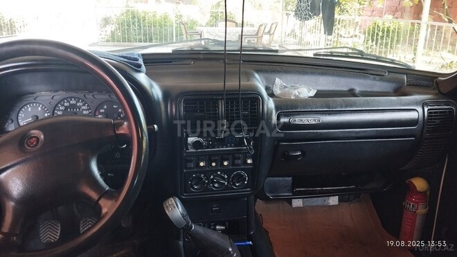 GAZ 31105 2006, 111,000 km - 2.1 l - Sabirabad