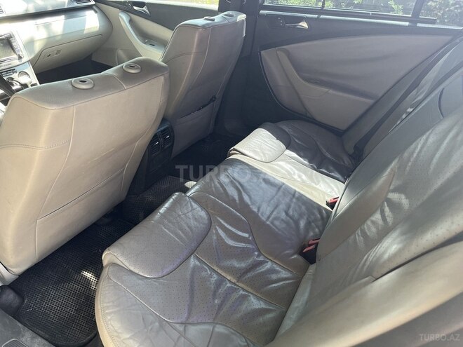 Volkswagen Passat 2006, 220,000 km - 2.0 l - Bakı