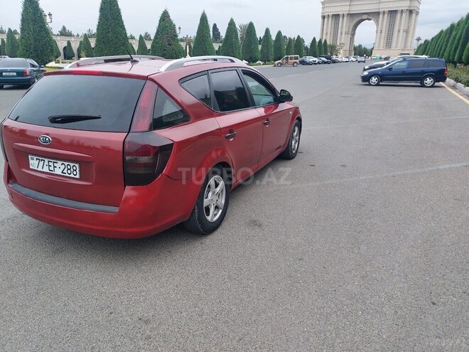 Kia  2008, 251,000 km - 1.6 l - Gəncə