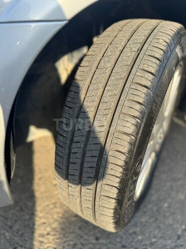 Nissan Sunny 2007, 303,133 km - 1.6 л - Bakı