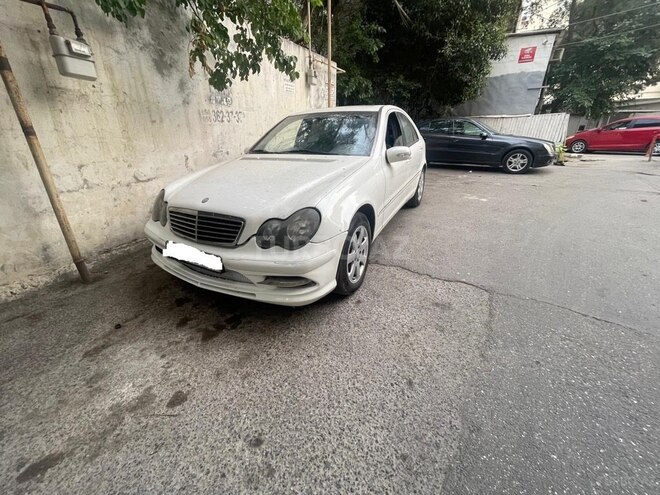 Mercedes C 240 2001, 342,760 km - 2.6 л - Bakı