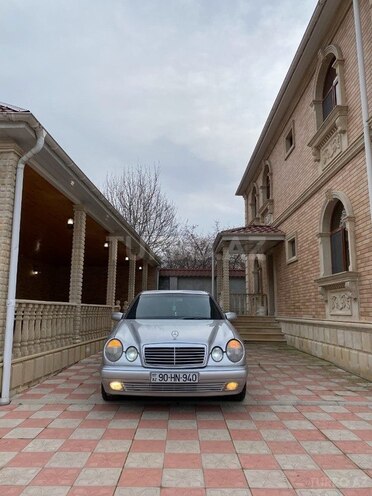 Mercedes E 240 1997, 350,000 km - 2.4 l - Bakı
