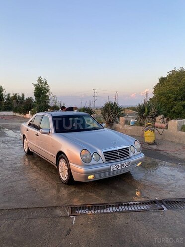 Mercedes E 240 1997, 350,000 km - 2.4 l - Bakı
