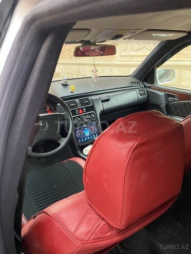 Mercedes E 240 1997, 350,000 km - 2.4 l - Bakı