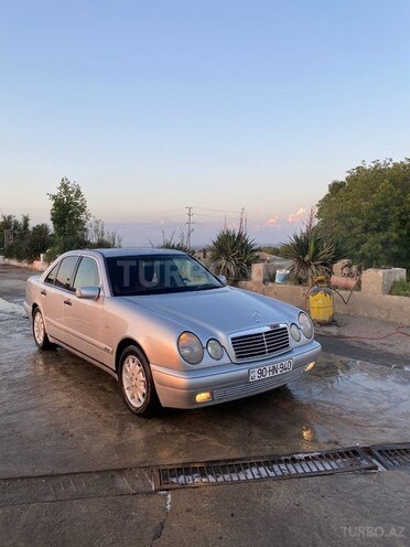 Mercedes E 240 1997, 350,000 km - 2.4 l - Bakı