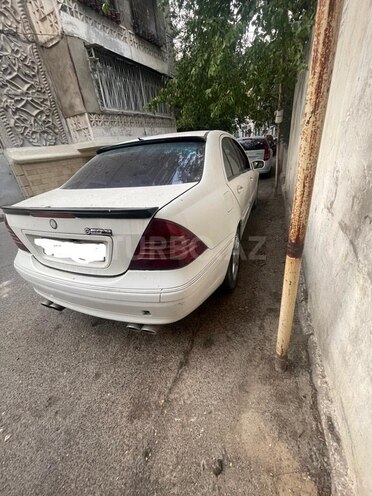 Mercedes C 240 2001, 342,760 km - 2.6 л - Bakı