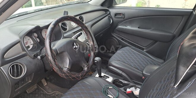 Mitsubishi Outlander 2002, 234,668 km - 2.4 l - Bakı