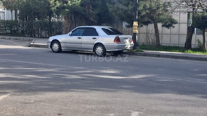 Mercedes C 200 1998, 555,500 km - 2.0 л - İmişli