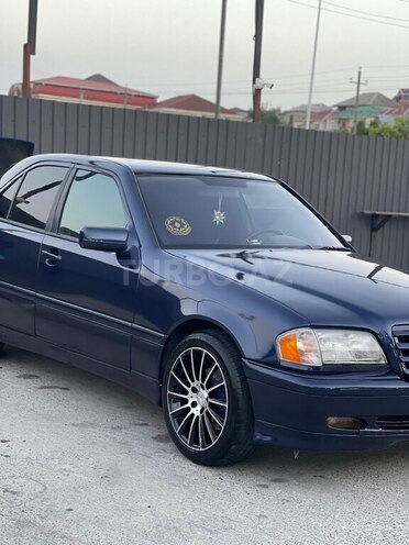 Mercedes C 220 2000, 700,000 km - 2.2 l - Bakı