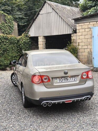 Volkswagen Jetta 2006, 278,000 km - 1.6 l - Masallı
