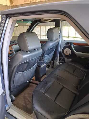 Mercedes E 200 1993, 386,000 km - 2.0 l - Bakı