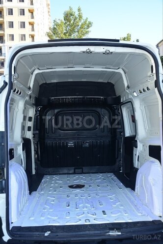 Fiat Doblo 2016, 110,000 km - 1.4 l - Bakı