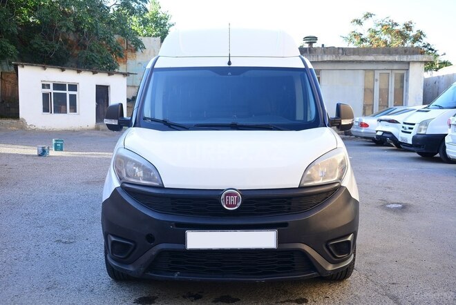 Fiat Doblo 2016, 110,000 km - 1.4 l - Bakı