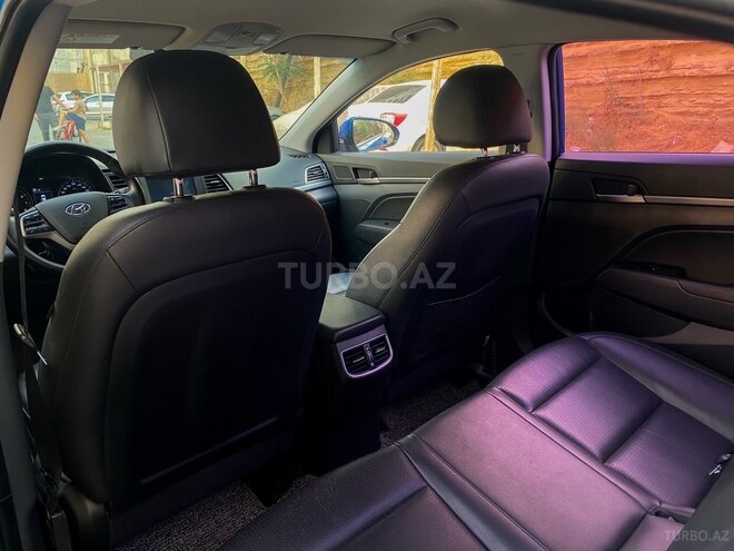Hyundai Avante 2015, 145,000 km - 1.6 l - Bakı