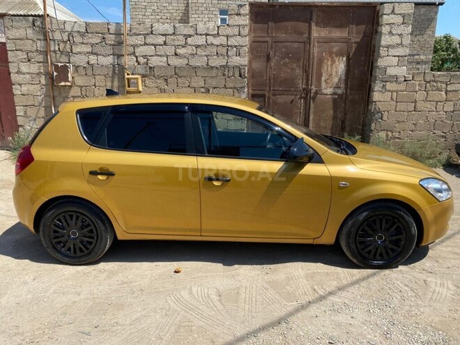 Kia Ceed 2007, 330,000 km - 1.6 l - Bakı