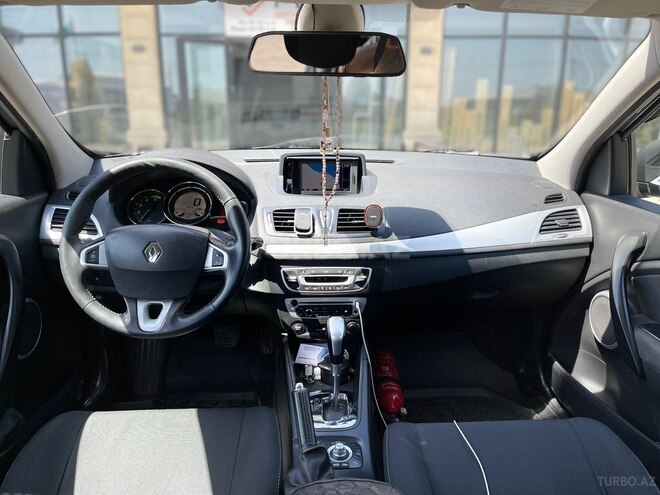 Renault Megane 2012, 402,319 km - 1.5 l - Bakı