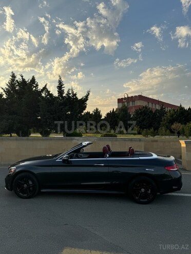 Mercedes C 300 4MATIC 2019, 70,000 km - 2.0 l - Bakı