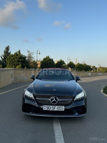 Mercedes C 300 4MATIC 2019, 70,000 km - 2.0 l - Bakı