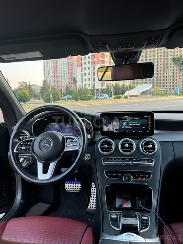 Mercedes C 300 4MATIC 2019, 70,000 km - 2.0 l - Bakı