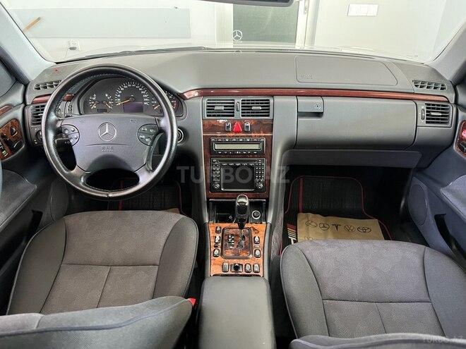 Mercedes E 240 2000, 268,000 km - 2.4 l - Bakı