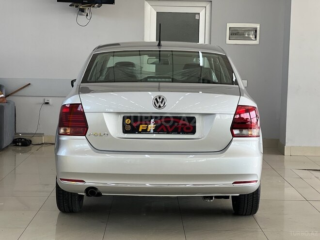 Volkswagen Polo 2019, 39,000 km - 1.6 l - Bakı