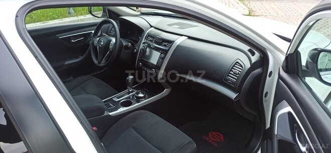Nissan Altima 2013, 240,578 km - 2.5 л - Masallı