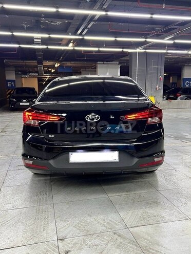 Hyundai Elantra 2020, 100,000 km - 2.0 l - Bakı