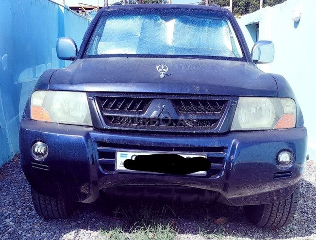 Mitsubishi Pajero 2005, 318,517 km - 3.0 l - Bakı