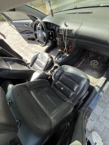 Volkswagen Passat 2004, 360,000 km - 1.8 l - Bakı