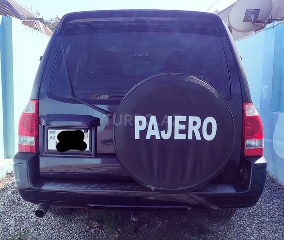 Mitsubishi Pajero 2005, 318,517 km - 3.0 l - Bakı