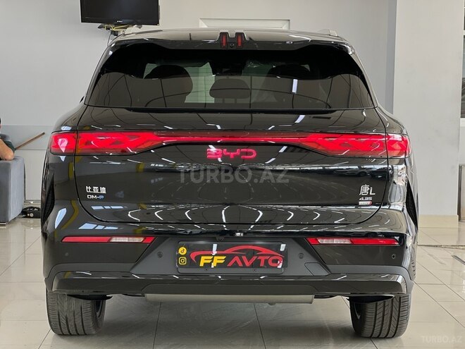 BYD Tang L-6